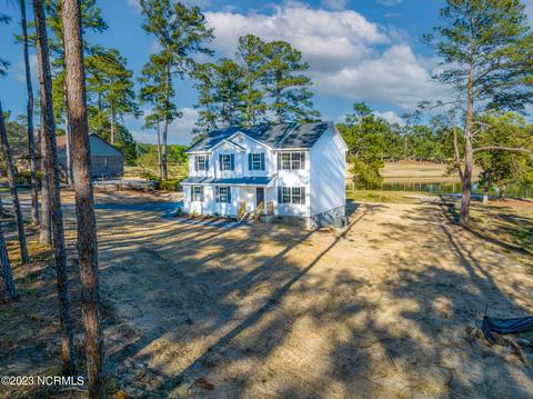 27 S S Shamrock Dr, Jackson Springs, NC 27281