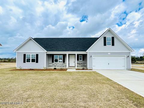 734 Aria Ln, Hubert, NC 28539 photo 1