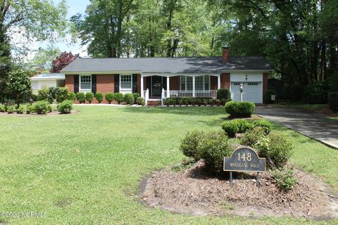148 Woodland Rd, Whiteville, NC 28472