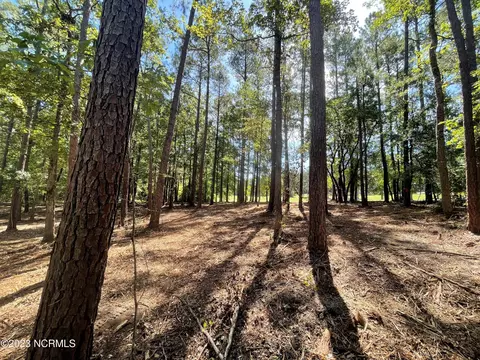 36 Middlebury Rd, Pinehurst, NC 28374 photo 2