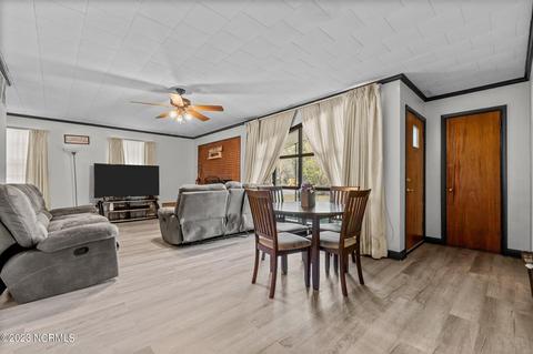 308 E Randolph St, Candor, NC 27229 photo 4