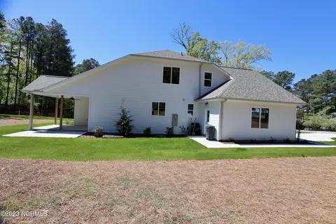 105 Devon Cir, Aberdeen, NC 28315 photo 71