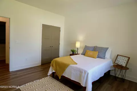 105 Devon Cir, Aberdeen, NC 28315 photo 14