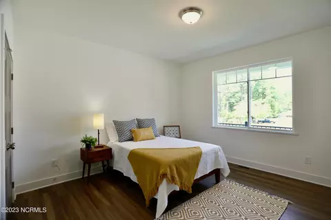 105 Devon Cir, Aberdeen, NC 28315 photo 15