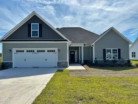 524 Indigo Johnston Dr, Jacksonville, NC 28546