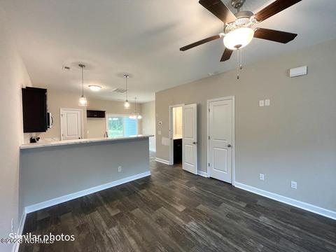 113 Jaydn Dr E, Jacksonville, NC 28546 photo 5