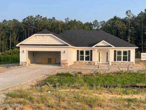 5043 Green Hawthorne Ct, Battleboro, NC 27809