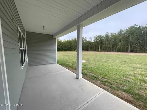 5065 Green Hawthorne Ct, Battleboro, NC 27809