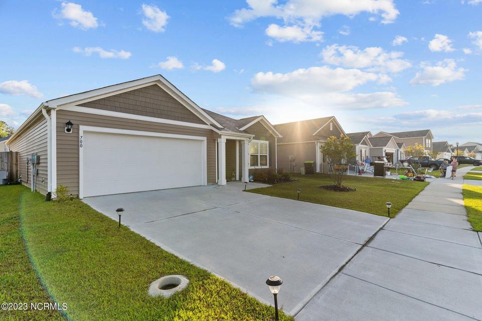  700 Loftus Way NE, Leland, NC 28451 photo 3