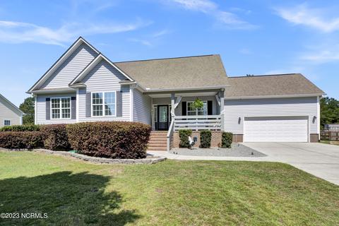 382 Knollwood Dr, Hampstead, NC 28443