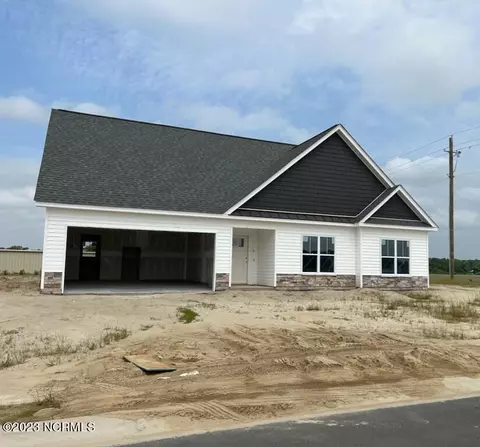 4008 Swift Creek Run, Ayden, NC 28513 photo 2