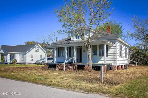 326 Community Rd, Davis, NC 28524 photo 4