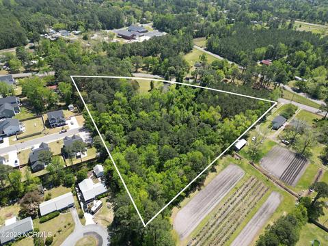 1035 Grissom Rd, Wilmington, NC 28409