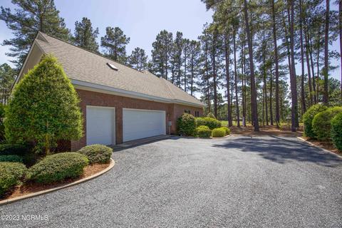 65 Greyabbey Dr, Pinehurst, NC 28374 photo 6