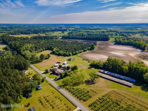 1913 Nc 41, Beulaville, NC 28518