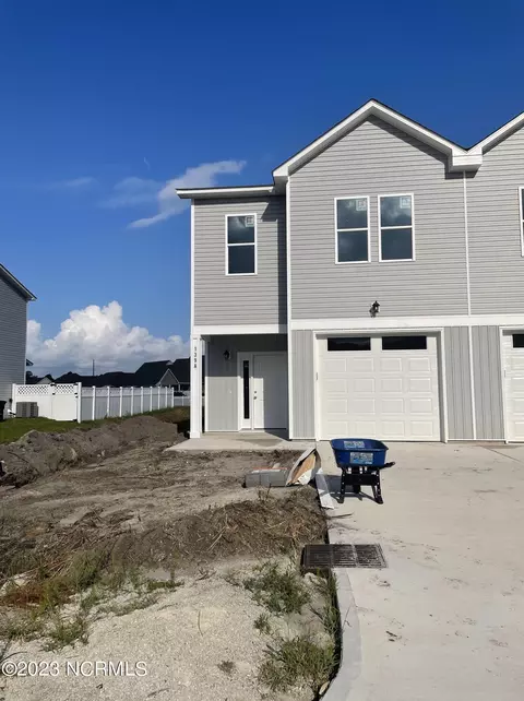 139 Pasture Ln #10A, Peletier, NC 28584