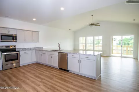 103 Orca Way, Cedar Point, NC 28584 photo 4
