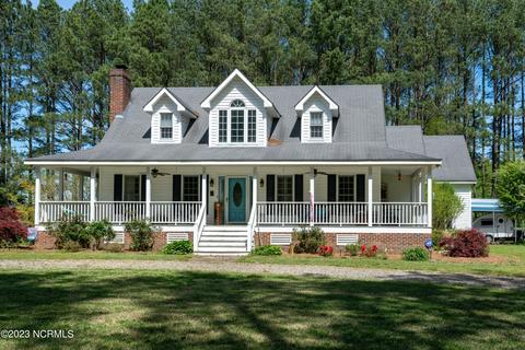 200 Lynch Rd, Selma, NC 27576 photo 1