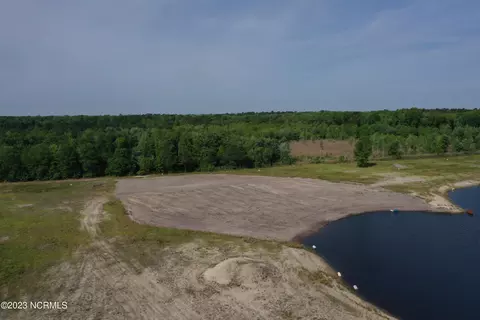 369 Near 369 Old Boardma Rd, Evergreen, NC 28438