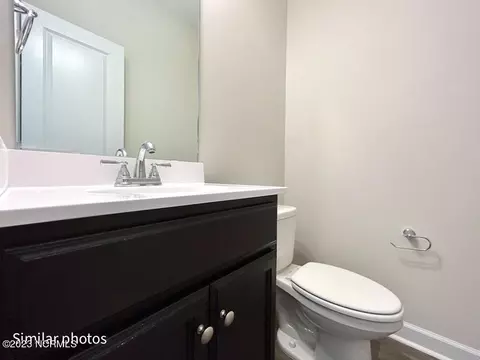 608 Riggs Rd, Hubert, NC 28539 photo 13