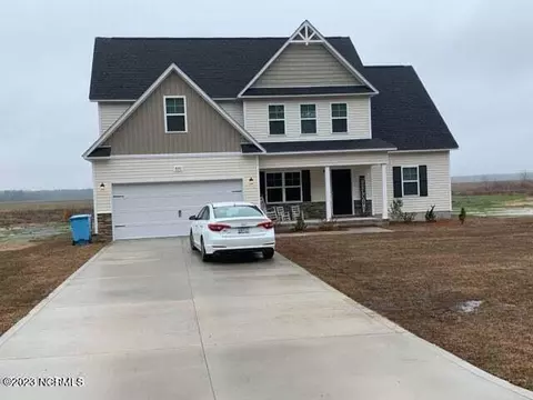 616 Riggs Rd, Hubert, NC 28539 photo 1
