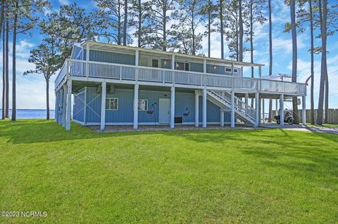 1811 Old Pamlico Beach Rd W, Belhaven, NC 27810