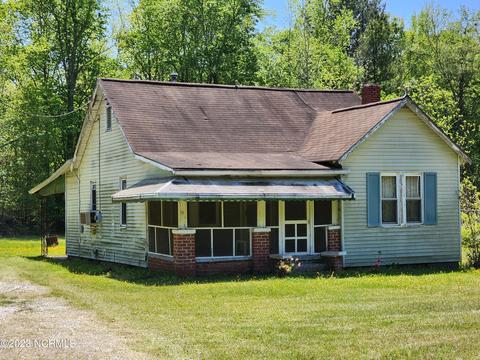 501 Hackley Rd, Gates, NC 27937