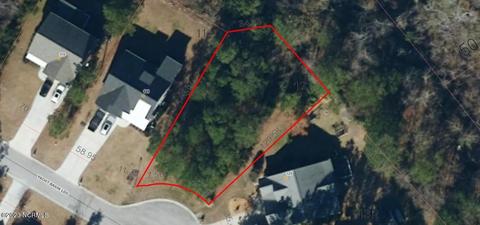 12 Yacht Basin Lndg, Hampstead, NC 28443