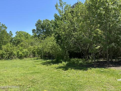 108 2nd Ave, Jacksonville, NC 28546