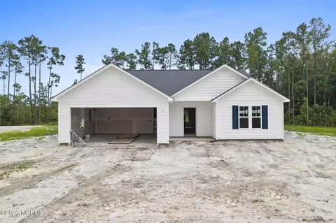 142 Priscilla Pl, Hampstead, NC 28443