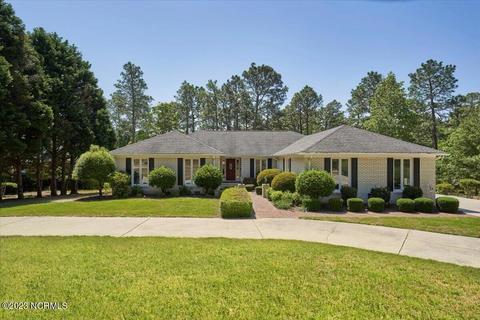 116 Cambridge Ln, West End, NC 27376