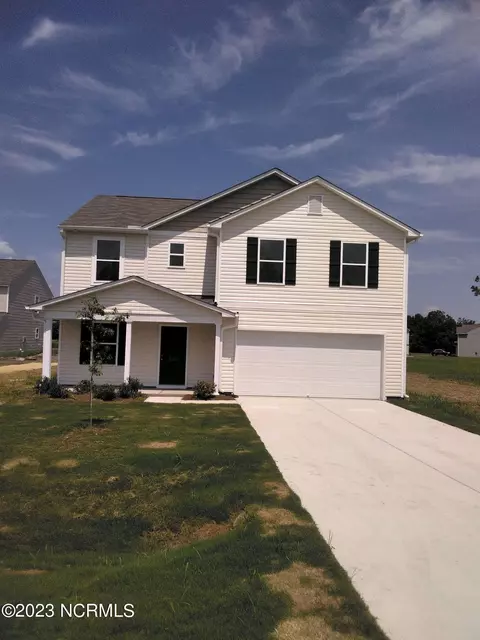 3387 Danfield Dr, Kinston, NC 28504