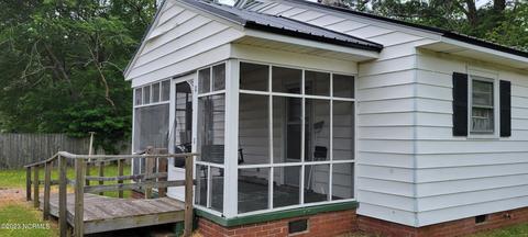307 E 15th St, Washington, NC 27889 photo 4