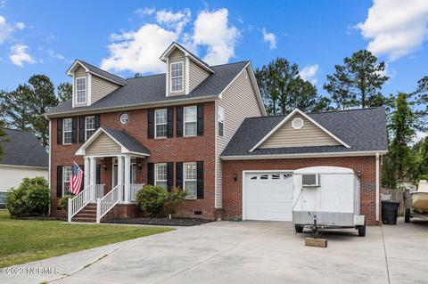 136 Avon Dr, Hubert, NC 28539 photo 4