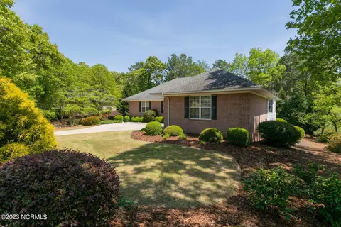 100 Pitch Pine Ln, Pinehurst, NC 28374 photo 3