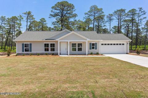 941 Westway Rd, Boiling Spring Lakes, NC 28461