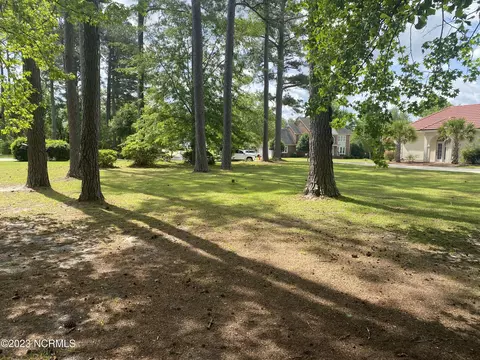 319 Ramona Ct, Jacksonville, NC 28540