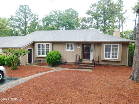 253 Tall Trees Dr, Pinehurst, NC 28374
