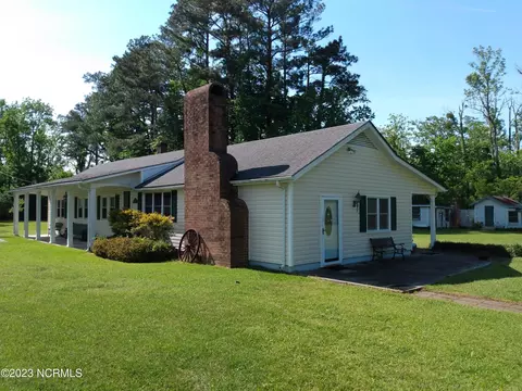 1844 Nc Hwy 94 N, Columbia, NC 27925