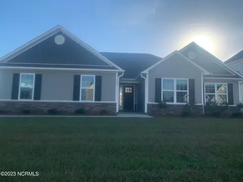 501 Indigo Johnston Dr, Jacksonville, NC 28546