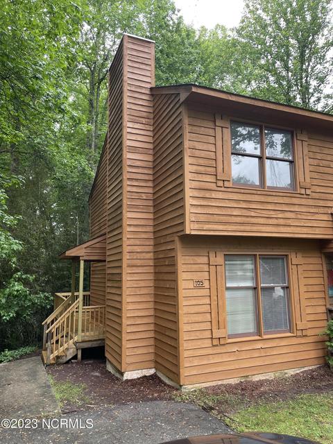 105 Eric Ct #A, Greenville, NC 27858