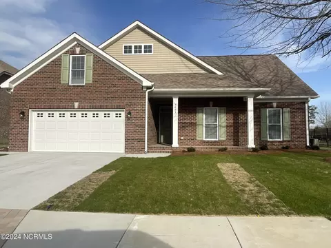 3853 Oliver Ct, Winterville, NC 28590