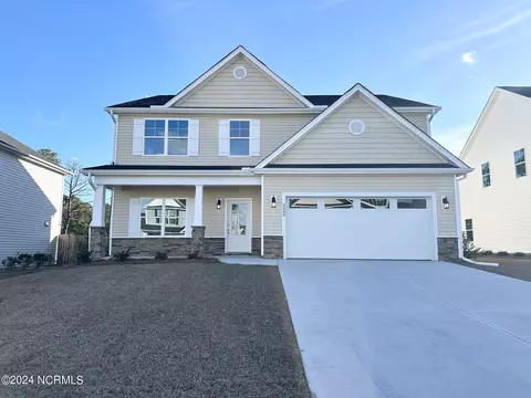 2606 Longleaf Pine Cir, Leland, NC 28451