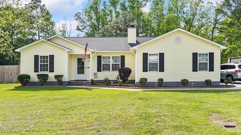201 Bishop Dr, Jacksonville, NC 28540