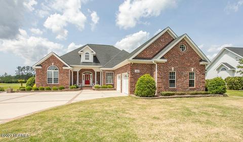 163 S Middleton Dr NW, Calabash, NC 28467