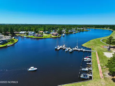 910 Bee Tree Ct, New Bern, NC 28560 photo 21
