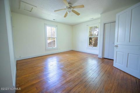 202 Madison St, Plymouth, NC 27962