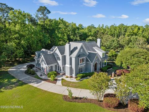 200 Mare Pond Pl, Hampstead, NC 28443