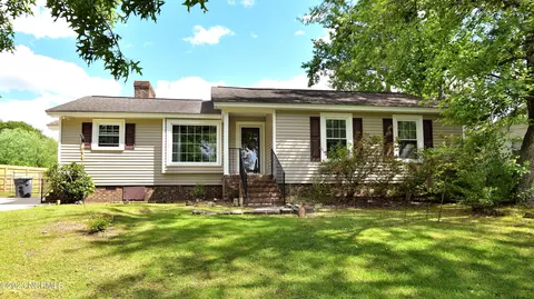 237 Cunningham Dr, Rocky Mount, NC 27804