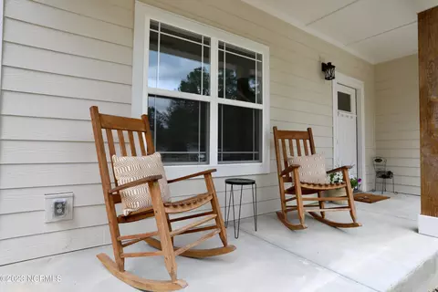 646 Bald Eagle Dr, Vass, NC 28394 photo 4